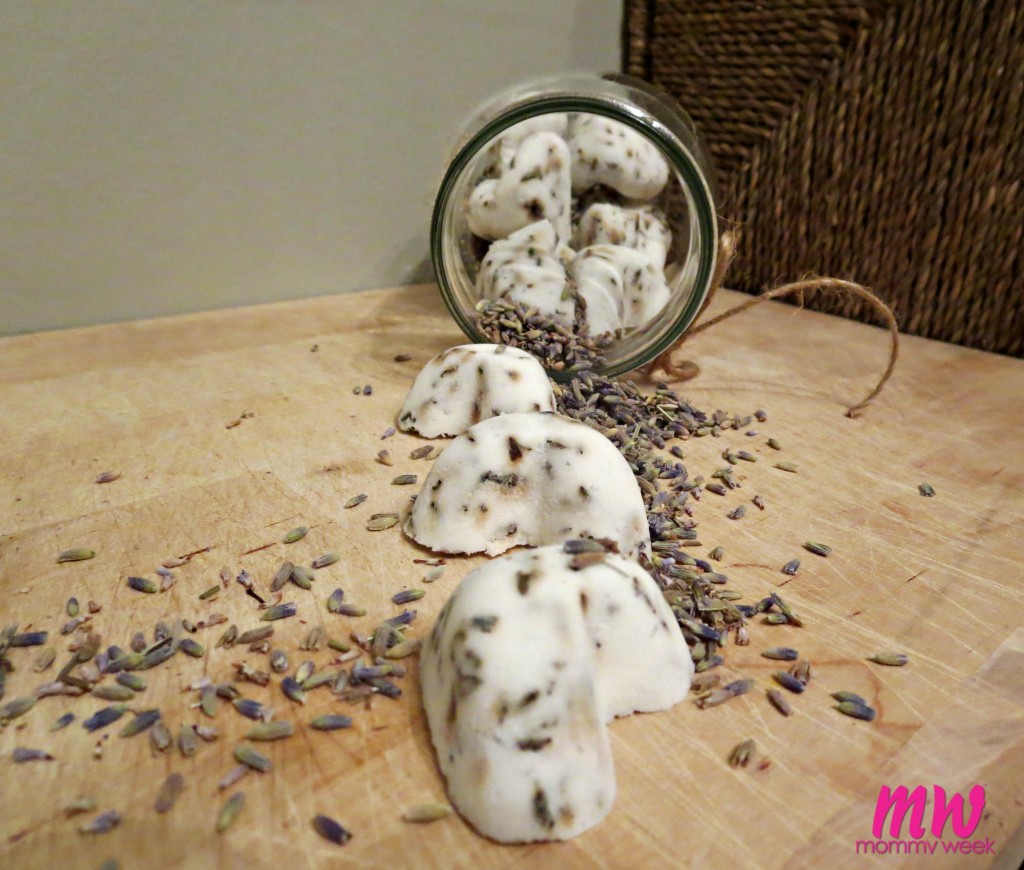 DIY Lavender Coconut Oil Bath Fizzles #NewYearMeTime